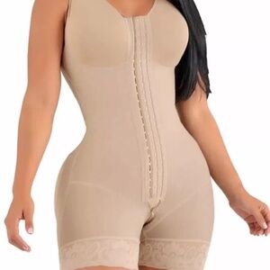 Curvy-Faja  High Compression Short Girdle With Brooches Bust Girdle With Bust L